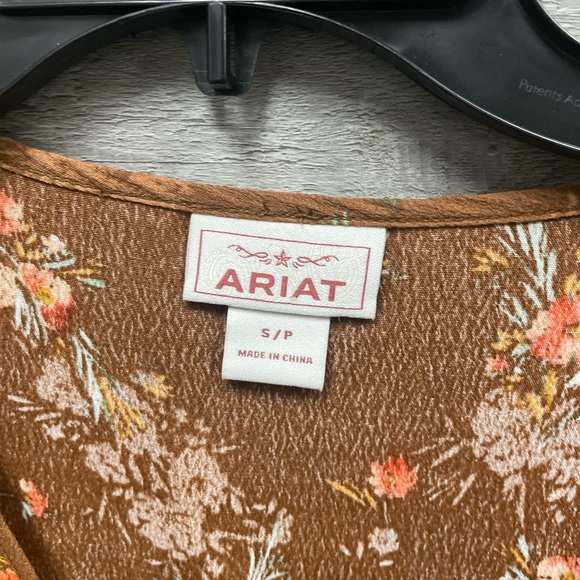 Ariat floral romper sz small - Picture 3 of 4